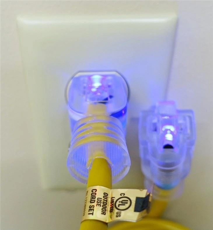 100 Foot SJTW Long Extension Cord